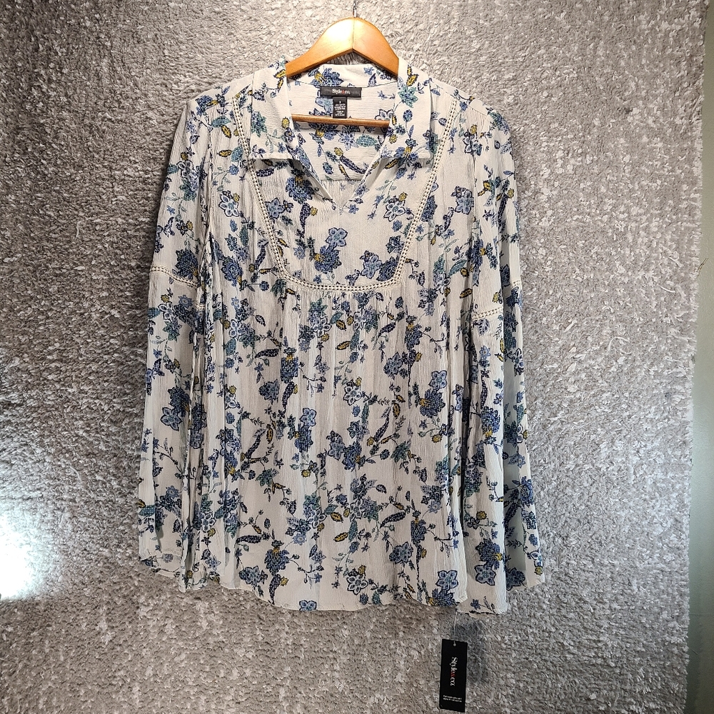 Style & Co Women's Blouse Small Top Floral Multicolor Bell Sleeve Rayon NWT